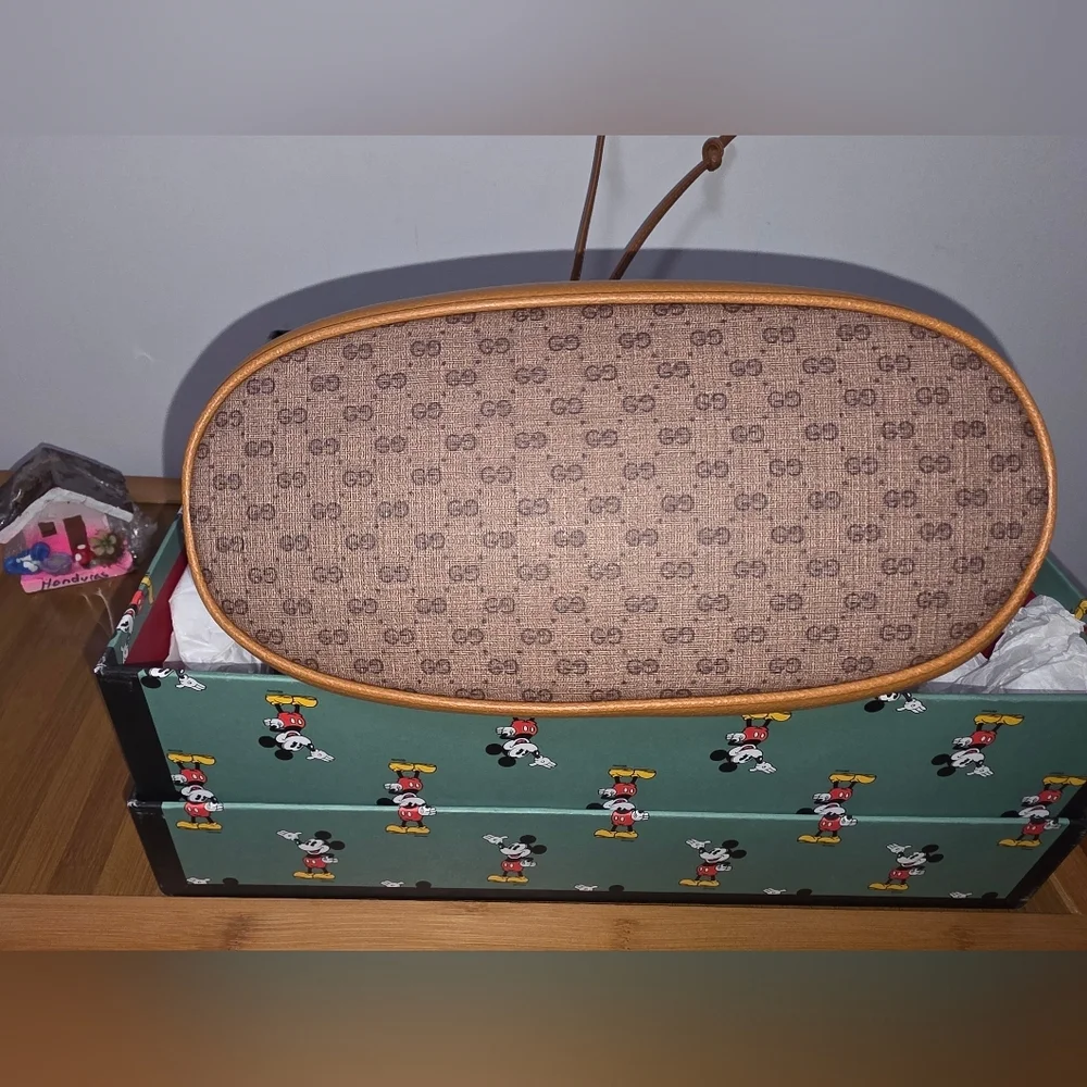 Gucci X Mickey Mouse | Brown and Tan Bucket Bag | LIMITED EDITION 🔥 - Picture 7 of 13